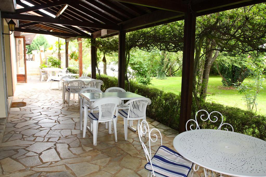 Hotel Relais De Frejeroques Foissac  Esterno foto
